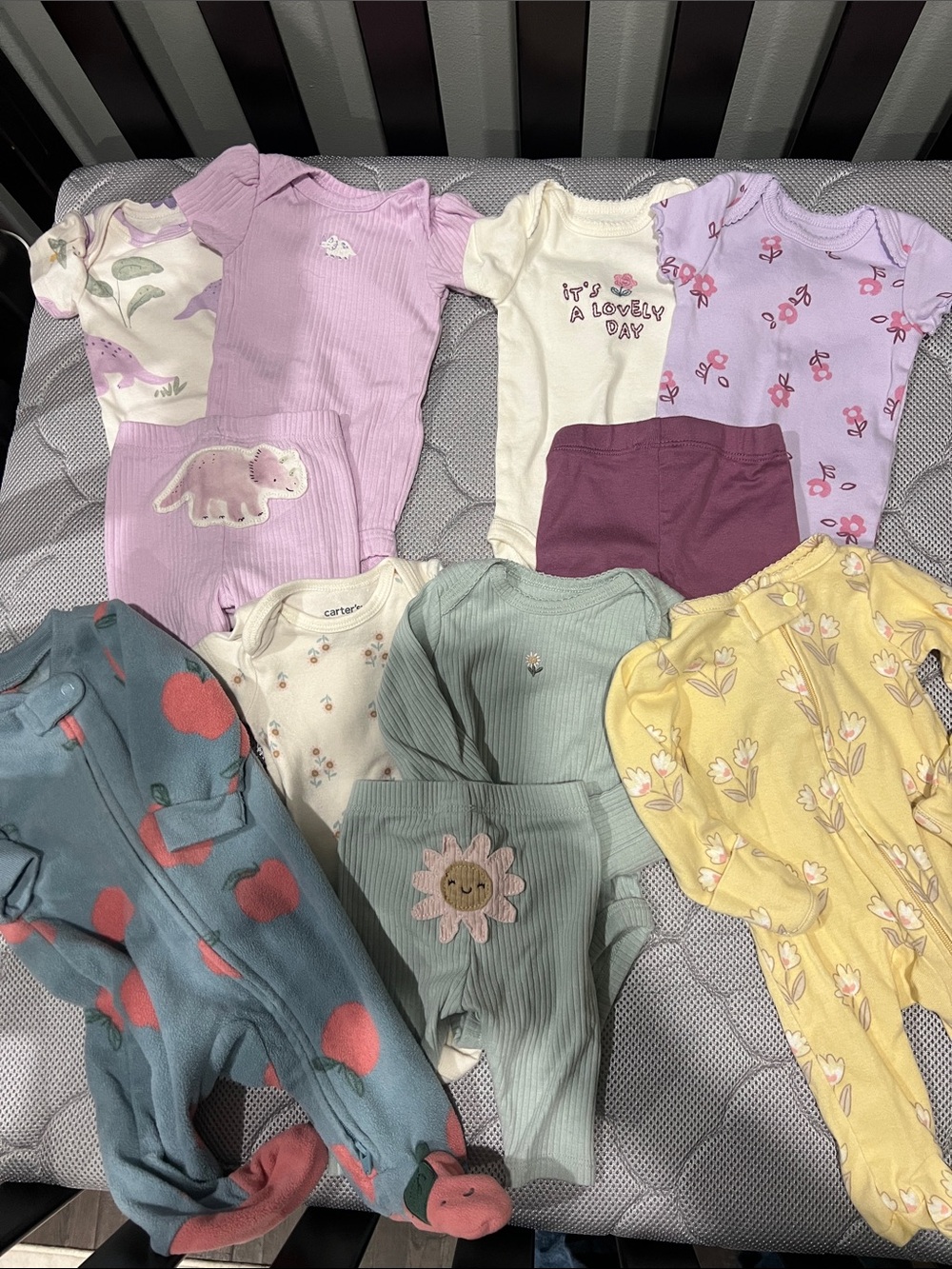 BUNDLE: Carters Newborn